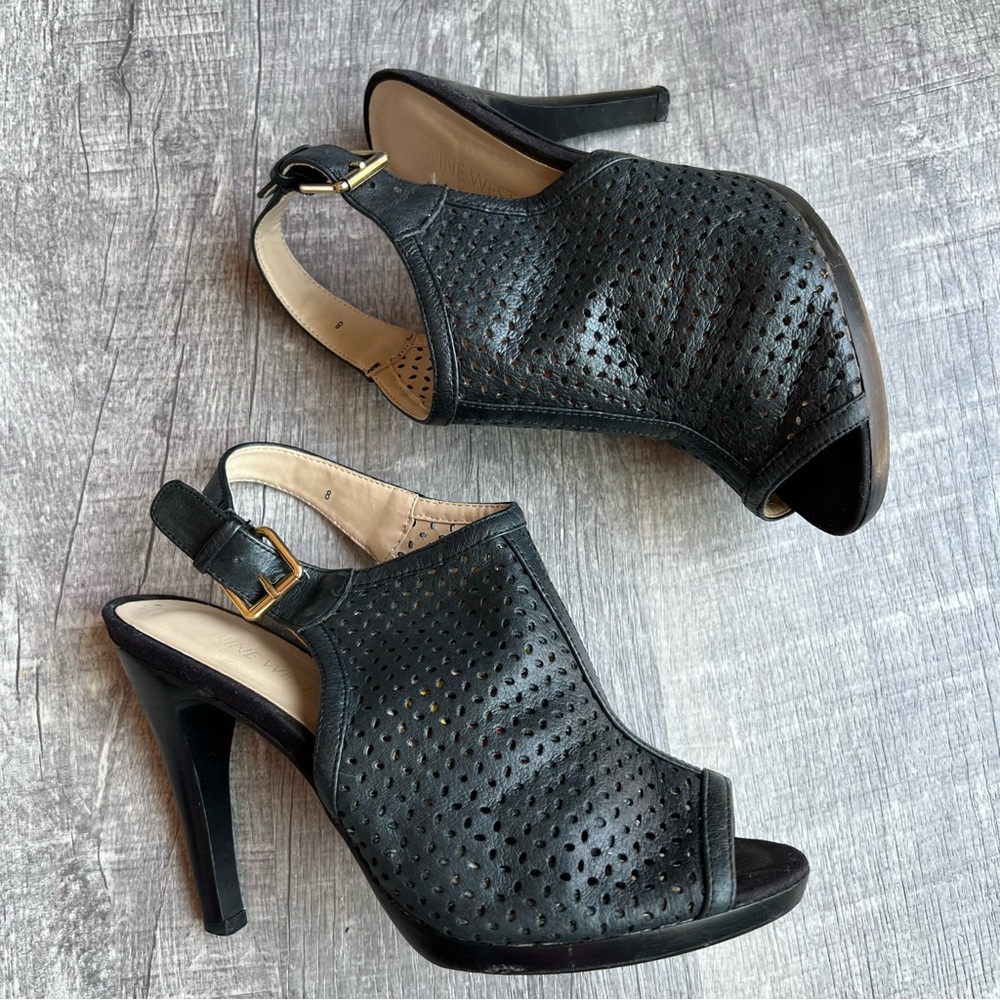 Nine West Peep Toe Slingbacks, Black, womens size 8 Leather Cutout Detail.